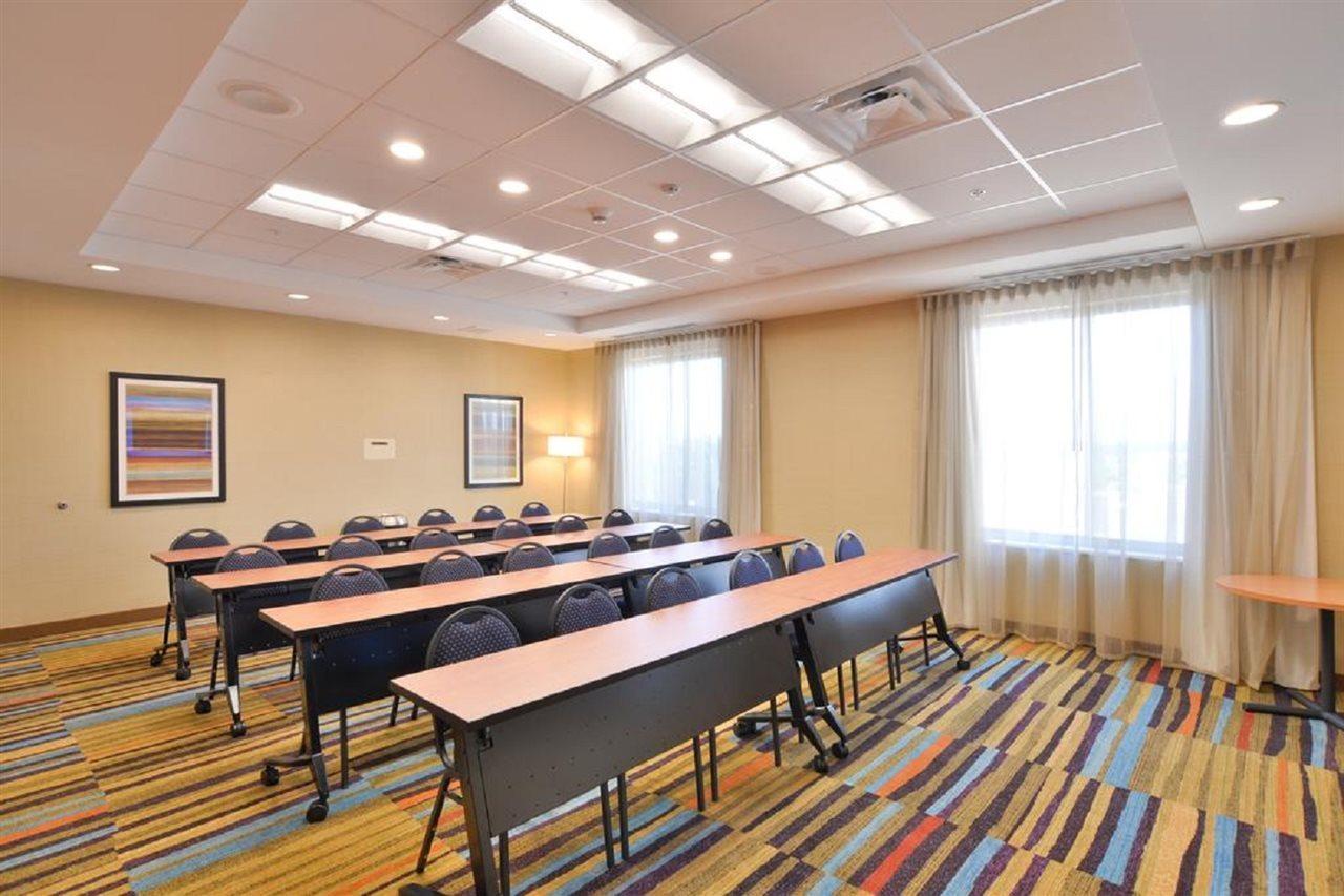 Fairfield Inn & Suites By Marriott Eau Claire/Chippewa Falls Zewnętrze zdjęcie