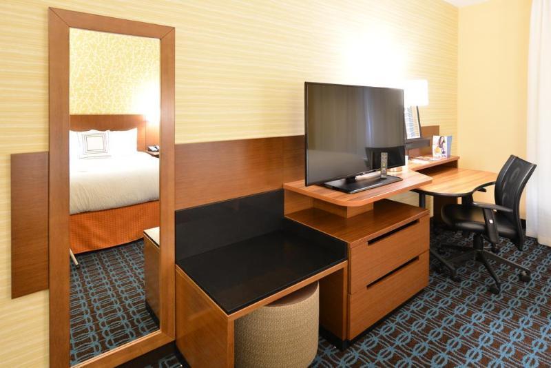 Fairfield Inn & Suites By Marriott Eau Claire/Chippewa Falls Zewnętrze zdjęcie