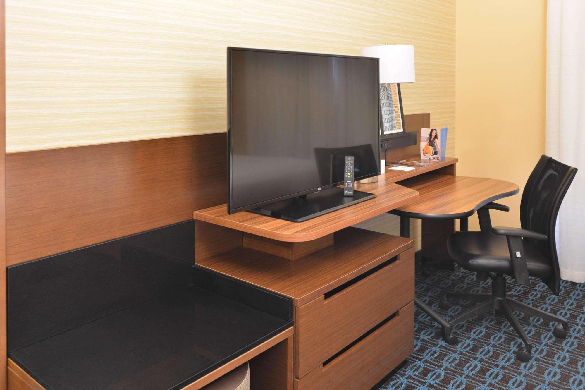 Fairfield Inn & Suites By Marriott Eau Claire/Chippewa Falls Zewnętrze zdjęcie