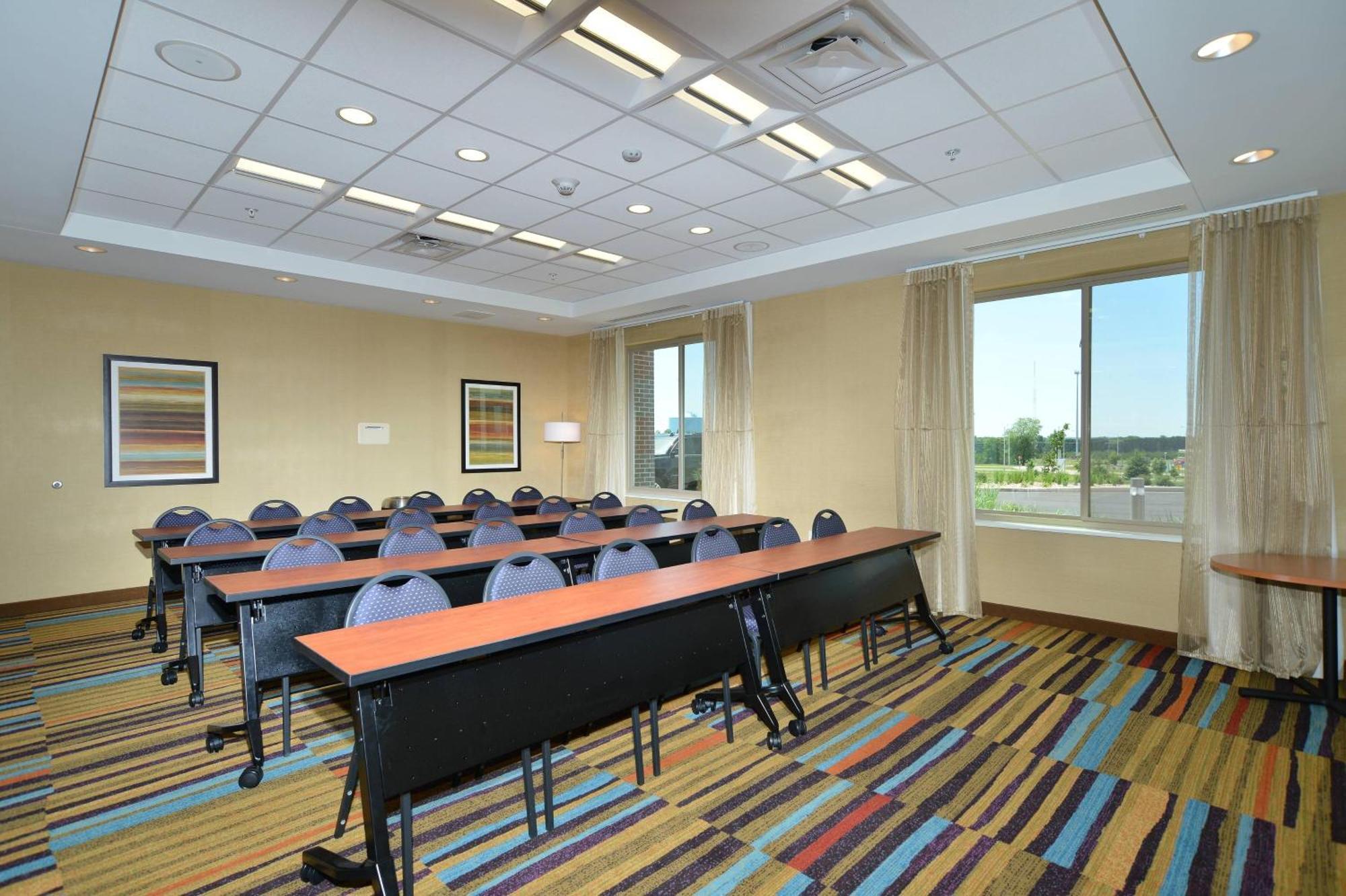 Fairfield Inn & Suites By Marriott Eau Claire/Chippewa Falls Zewnętrze zdjęcie